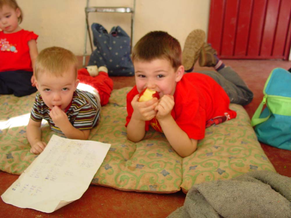 Brothers chowing down