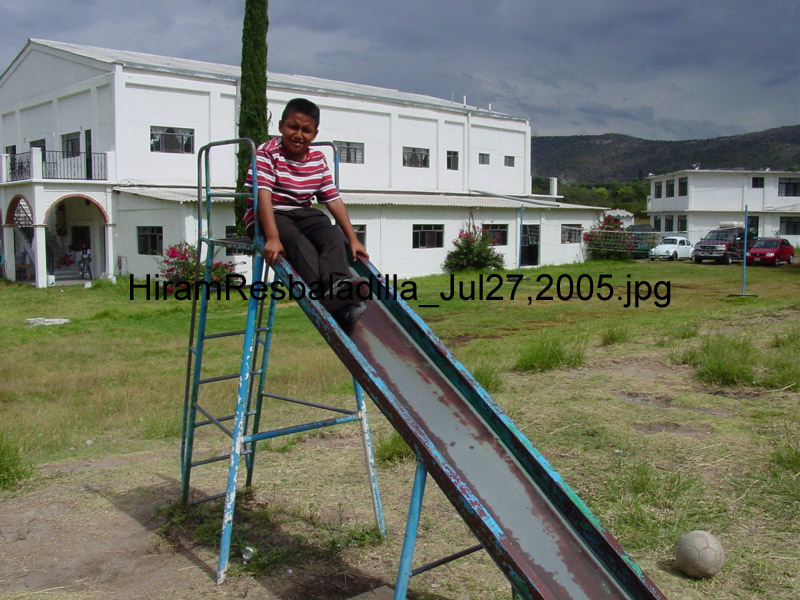 HiramResbaladilla_Jul27,2005