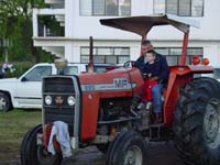 DrewyTractor_Jul28,2005 001