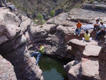 JehosefatClimbing2_Mar29,2005