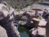 JehosefatClimbing2_Mar29,2005