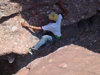 RodrigoClimbing2_Mar29,2005