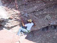 RodrigoClimbing3_Mar29,2005